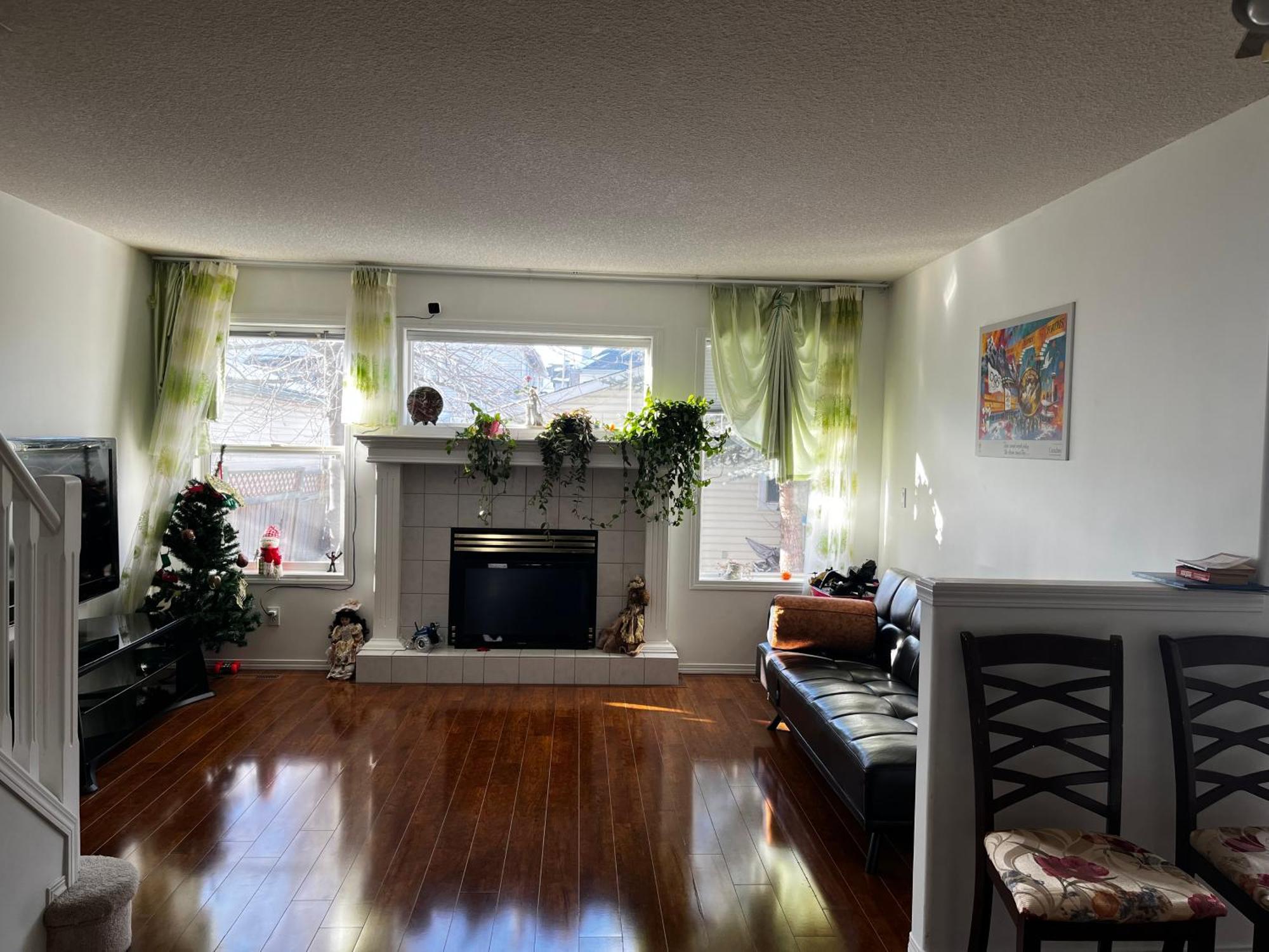 Hidden Valley New Basement Suite With Private Bathroom! YYC Kültér fotó
