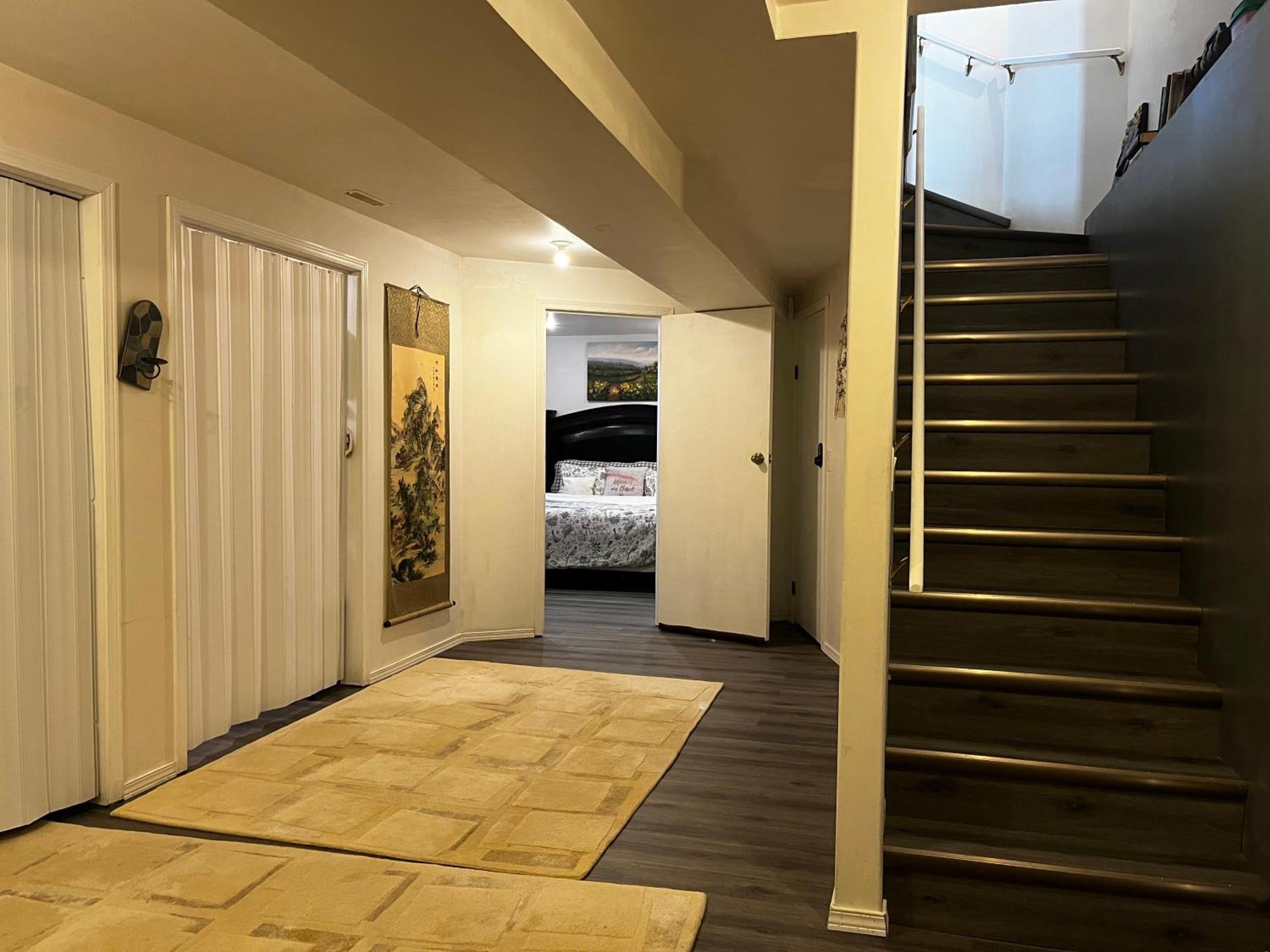 Hidden Valley New Basement Suite With Private Bathroom! YYC Kültér fotó